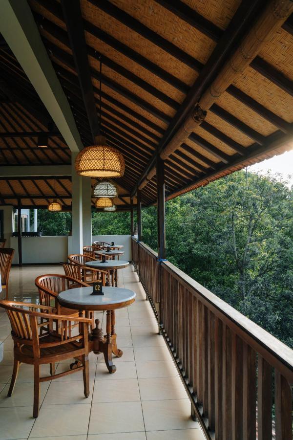 Munduk Sari Resort Экстерьер фото