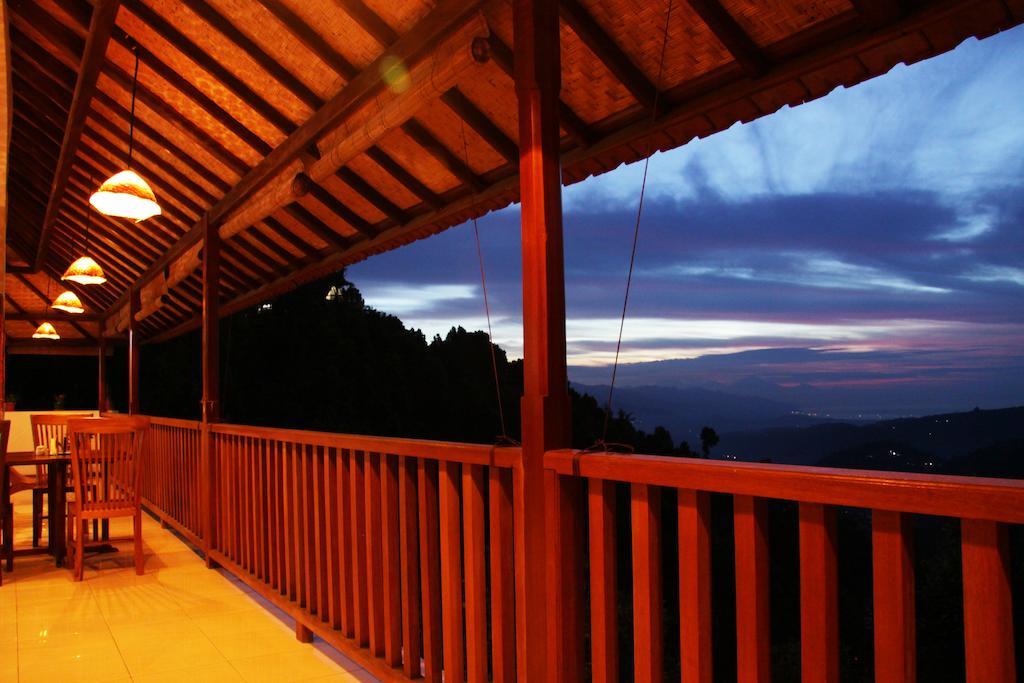 Munduk Sari Resort Экстерьер фото